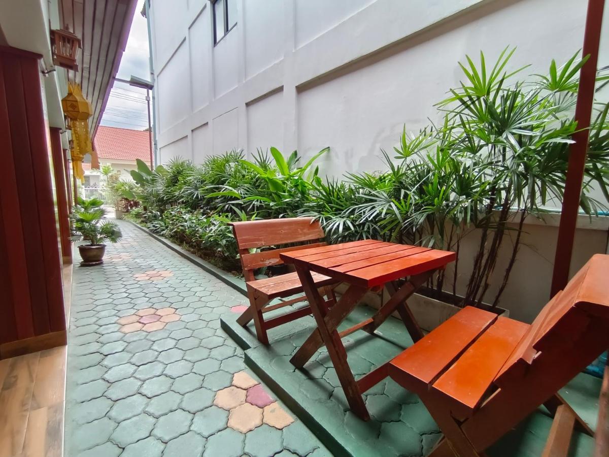 Aphilapa Residence Chiang Mai Bagian luar foto